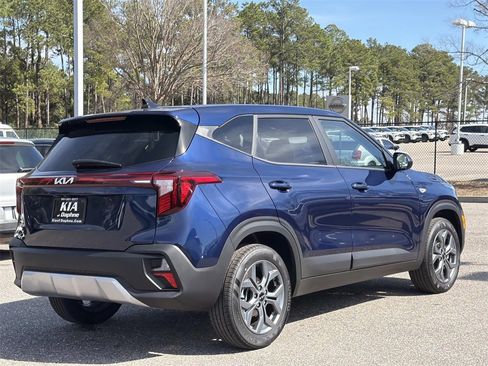 Used 2026 Kia Seltos LX image 7