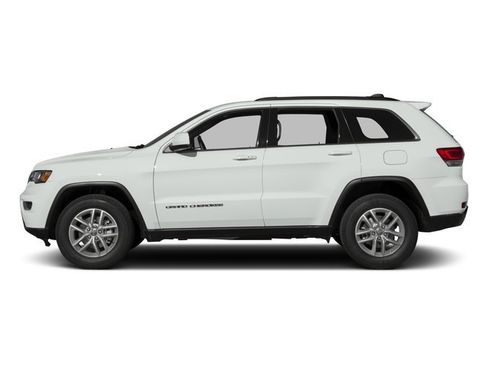 Used 2017 Jeep Grand Cherokee Altitude AWD/4WD image 6
