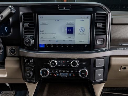 Used 2026 Ford F250 Platinum w/ Platinum Plus Package image 24