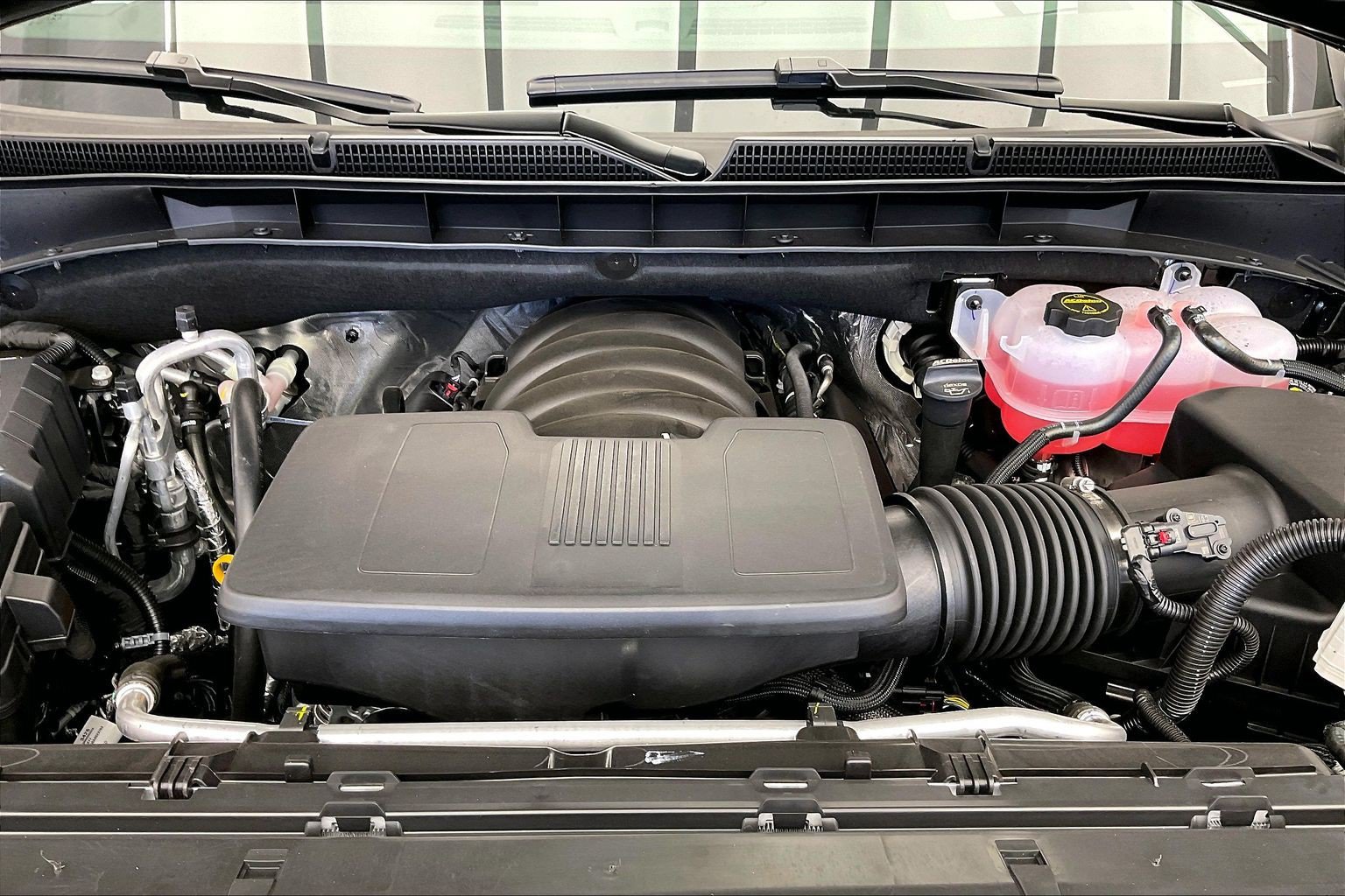 New 2026 GMC Yukon Denali w/ Advanced Technology Package AWD/4WD image 18