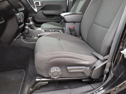 Used 2020 Jeep Wrangler Unlimited Sport S AWD/4WD image 15
