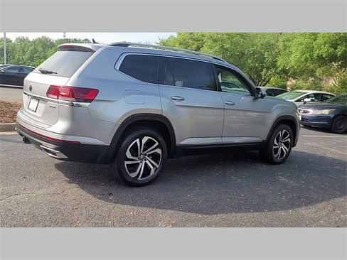 Used 2021 Volkswagen Atlas SEL Premium image 44