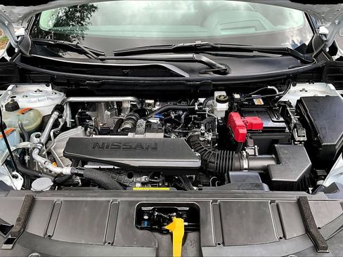 Certified 2026 Nissan Rogue Platinum w/ Platinum Premium Package AWD/4WD image 32