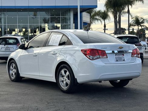 Used 2015 Chevrolet Cruze LT image 7