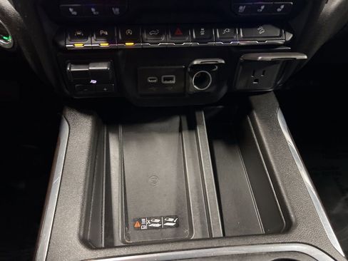 Certified 2021 GMC Sierra 1500 SLT w/ SLT Premium Plus Package image 18