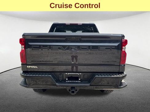 Used 2024 Chevrolet Silverado 1500 Custom Trail Boss w/ LPO, Dark Essentials Package AWD/4WD image 11