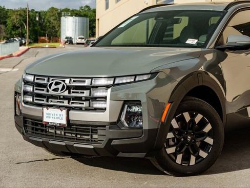 New 2026 Hyundai Santa Cruz SEL FWD image 3