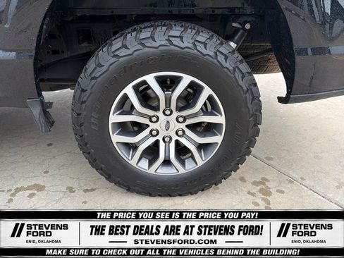 Used 2022 Ford F150 Lariat AWD/4WD image 12