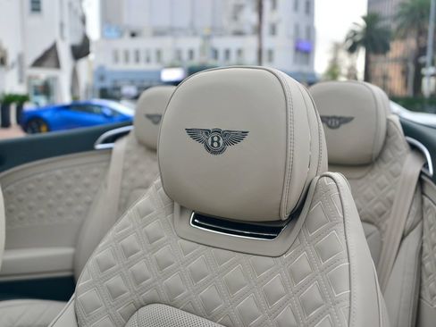 Used 2023 Bentley Continental GT Azure AWD/4WD image 16