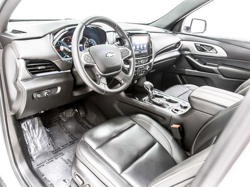 Used 2023 Chevrolet Traverse LT w/ LPO, Floor Liner Package AWD/4WD image 27