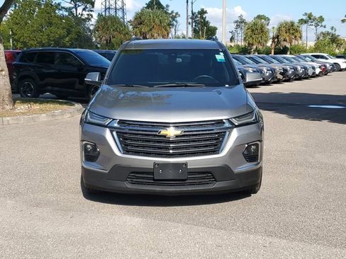 Used 2023 Chevrolet Traverse LT image 10