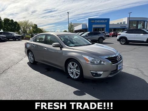 Used 2015 Nissan Altima 3.5 SL image 1