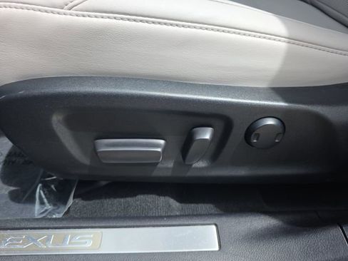 Used 2020 Lexus RX 350 AWD w/ Premium Package image 29