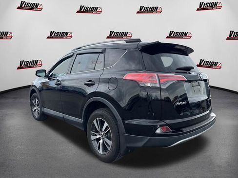 Used 2017 Toyota RAV4 XLE w/ Plus Extra Value Package AWD/4WD image 8