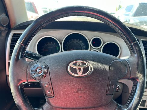 Used 2007 Toyota Tundra SR5 w/ Convenience Pkg AWD/4WD image 17