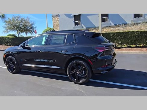 New 2026 Chevrolet Equinox EV RS image 18