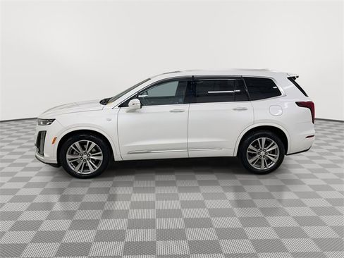 Certified 2023 Cadillac XT6 Premium Luxury w/ LPO, Floor Liner Package image 6