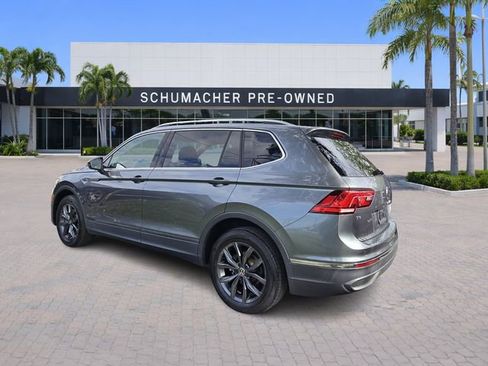 Used 2023 Volkswagen Tiguan SE FWD image 5