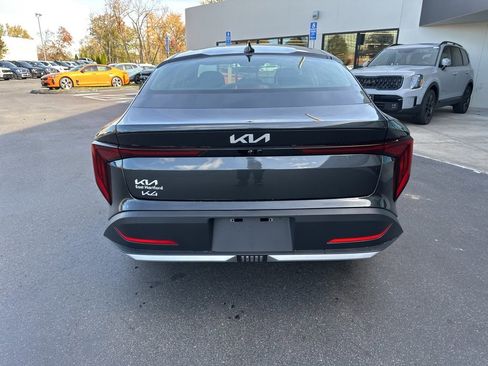 New 2025 Kia K4 LXS image 7