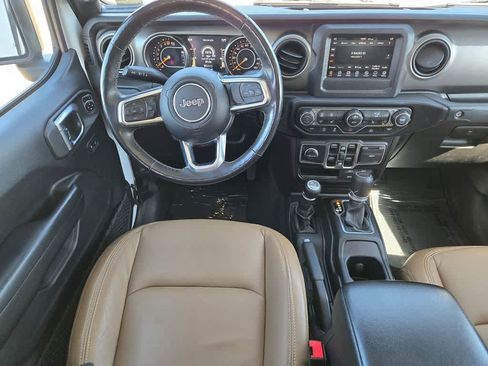 Used 2020 Jeep Gladiator Sport w/ Quick Order Package 24S AWD/4WD image 10