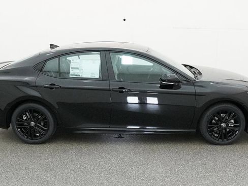 New 2026 Toyota Camry SE image 14