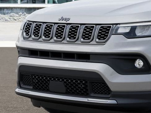 New 2026 Jeep Compass Latitude AWD/4WD image 11
