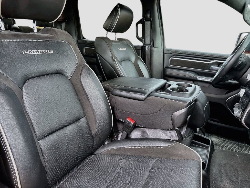Used 2024 RAM 1500 Laramie AWD/4WD image 28