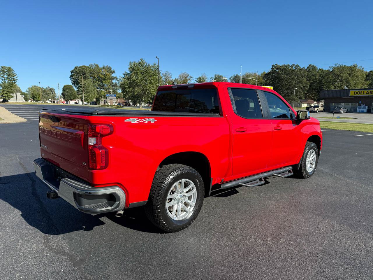 Used 2020 Chevrolet Silverado 1500 LT w/ All-Star Edition AWD/4WD image 6