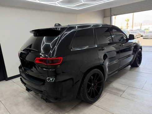 Used 2018 Jeep Grand Cherokee SRT AWD/4WD image 11