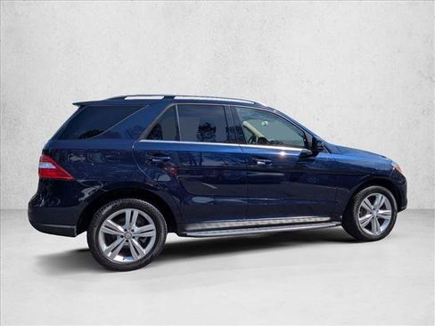 Used 2015 Mercedes-Benz ML 350 4MATIC image 4