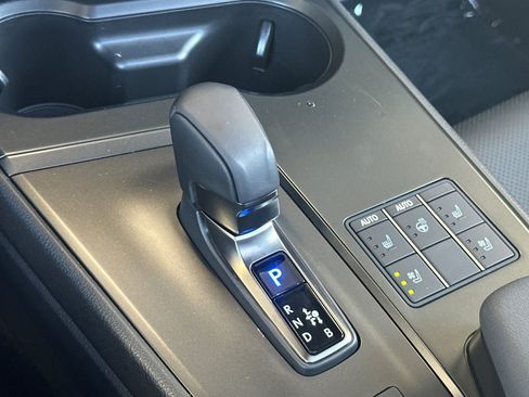 Used 2026 Lexus UX 300h AWD w/ Cold Area Package image 20