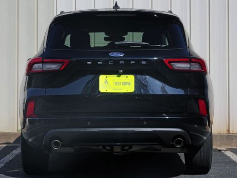 Used 2024 Ford Escape ST-Line w/ Tech Pack #1 FWD image 10