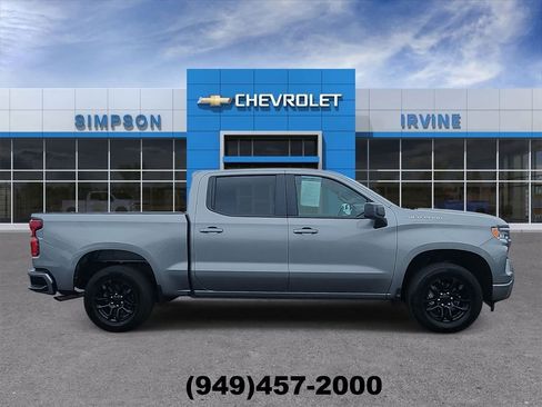 Used 2025 Chevrolet Silverado 1500 RST AWD/4WD image 9