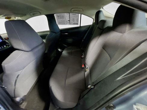 Used 2020 Toyota Corolla LE image 28