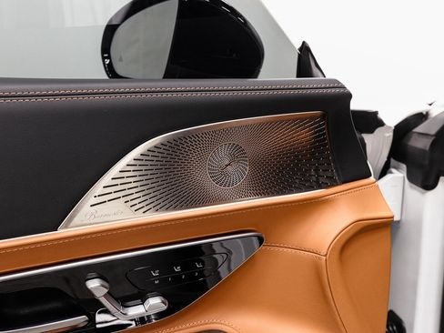 Used 2025 Mercedes-Benz AMG GT 63 image 7