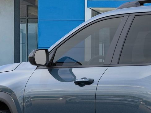 New 2026 Chevrolet Equinox LT w/ Convenience Package II FWD image 12