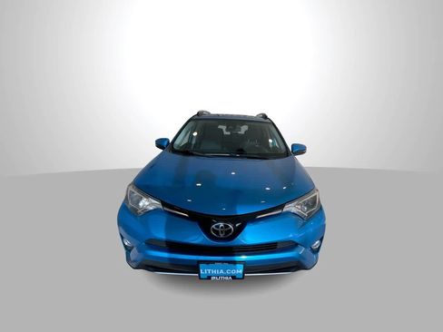 Used 2017 Toyota RAV4 XLE w/ All Weather Liner Package AWD/4WD image 3