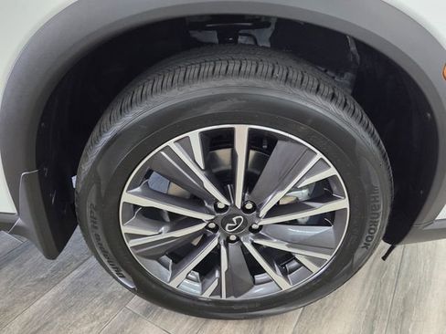 New 2026 INFINITI QX60 Luxe w/ Cargo Package FWD image 10