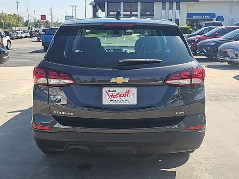 Used 2022 Chevrolet Equinox LS w/ LPO, Floor Liner Package image 5
