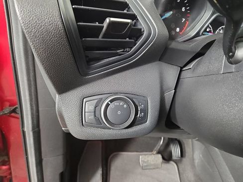 Used 2017 Ford Escape SE FWD image 26