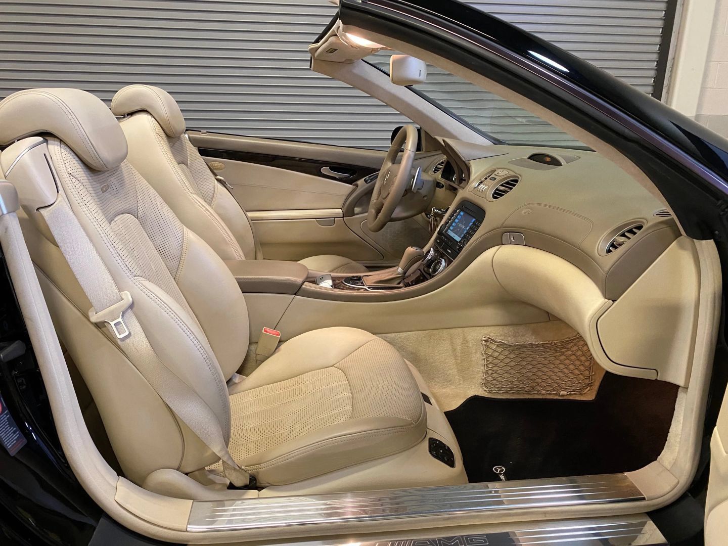 Used 2007 Mercedes-Benz SL 55 AMG image 37