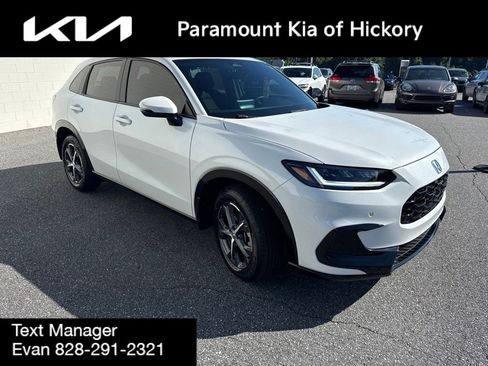 Used 2024 Honda HR-V EX-L image 3
