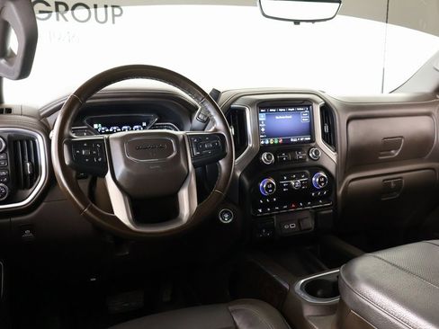 Used 2023 GMC Sierra 3500 Denali w/ Denali Ultimate Package image 2