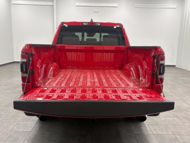 Used 2021 RAM 1500 Laramie AWD/4WD image 8