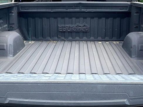 Used 2019 Chevrolet Silverado 1500 High Country AWD/4WD image 17
