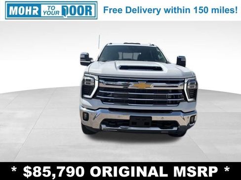 Used 2025 Chevrolet Silverado 3500 LTZ w/ LTZ Plus Package image 11