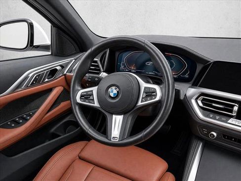 Used 2021 BMW 430i Convertible w/ M Sport Package RWD image 17