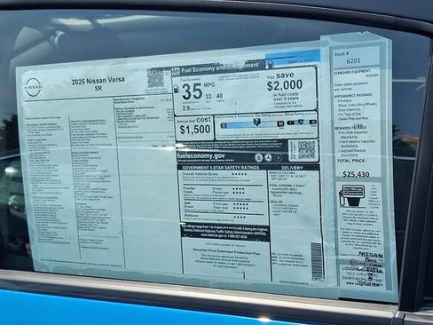 New 2025 Nissan Versa SR w/ Trunk Package image 11