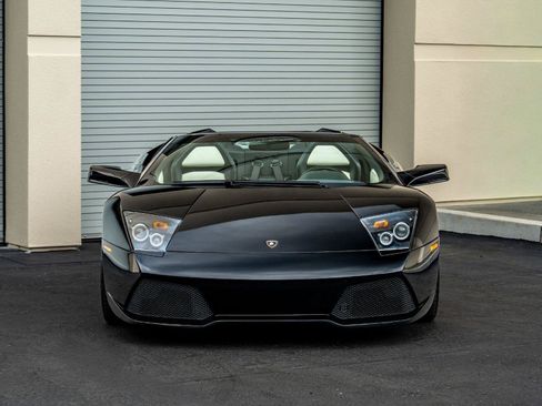 Used 2008 Lamborghini Murcielago LP 640 AWD/4WD image 2