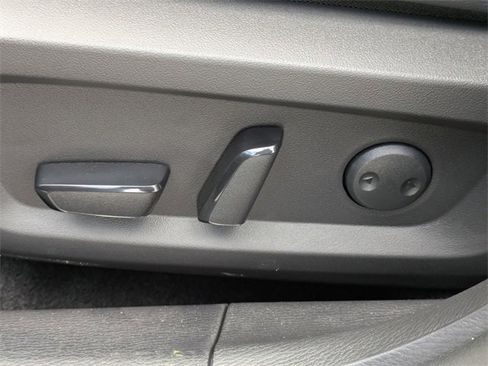 New 2025 Mitsubishi Outlander SEL image 22